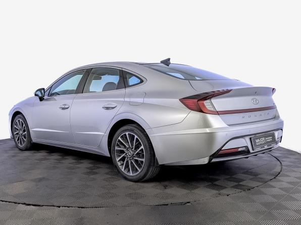 Hyundai Sonata VIII (DN8) с пробегом 2022 года, цена 3 000 000 рублей, 47846 км, седан, Автокод Объявления