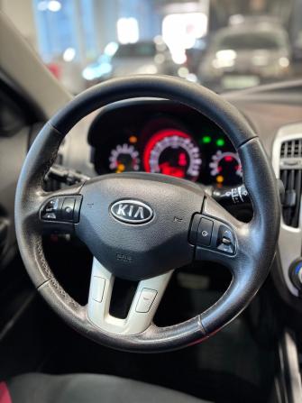 Kia Ceed I Рестайлинг с пробегом 2012 года, цена 1 249 000 рублей, 335633 км, универсал, Автокод Объявления