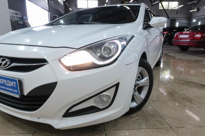 Hyundai i40 I с пробегом 2013 года, цена 939 000 рублей, 179000 км, универсал, Автокод Объявления