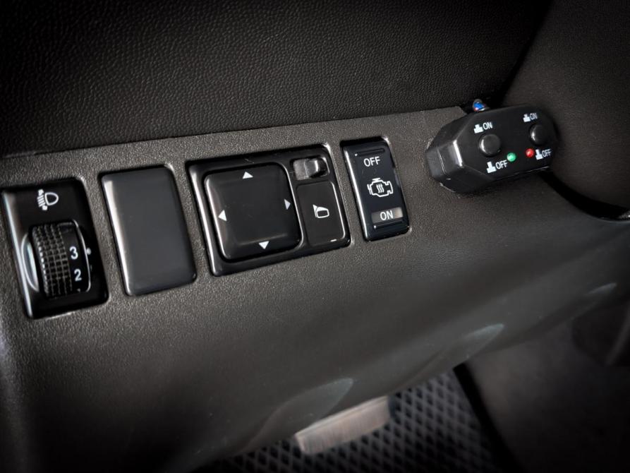 Nissan Navara (Frontier) III (D40) Екатеринбург  - изображение 16