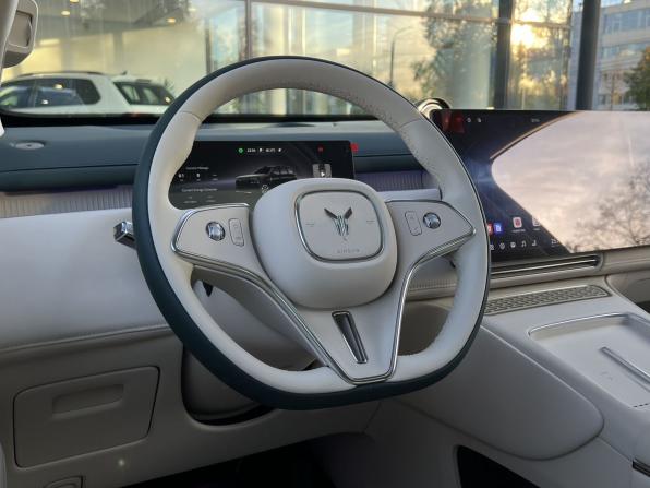 Voyah Taishan X8 с пробегом 2026 года, цена 8 475 000 рублей, 78 км, внедорожник, Автокод Объявления