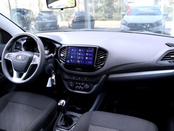 Lada (ВАЗ) Vesta I с пробегом 2018 года, цена 1 015 000 рублей, 72961 км, универсал, Автокод Объявления