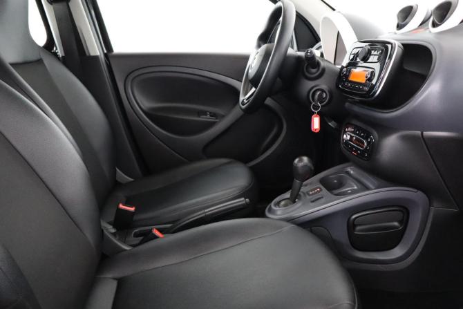 Smart Forfour II с пробегом 2016 года, цена 1 199 000 рублей, 54000 км, хэтчбек, Автокод Объявления