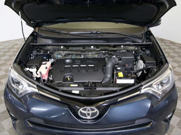 Toyota RAV4 IV (XA40) Рестайлинг с пробегом 2018 года, цена 2 450 000 рублей, 125006 км, внедорожник, Автокод Объявления