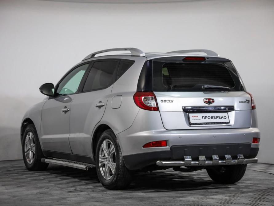 Geely Emgrand X7 I Санкт-Петербург  - изображение 6