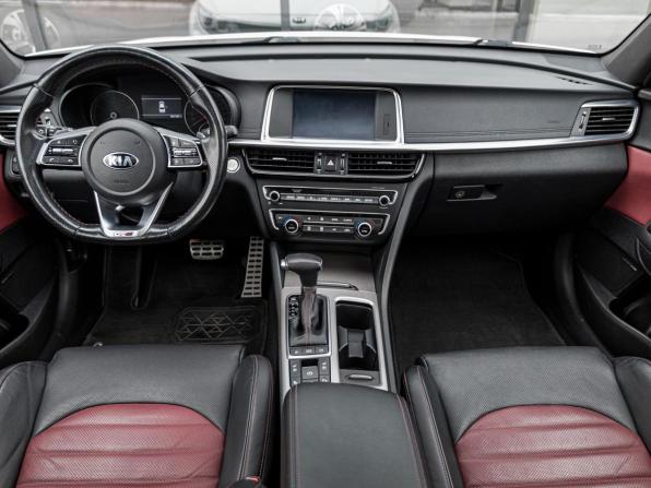 Kia Optima IV Рестайлинг с пробегом 2019 года, цена 2 235 000 рублей, 101101 км, седан, Автокод Объявления