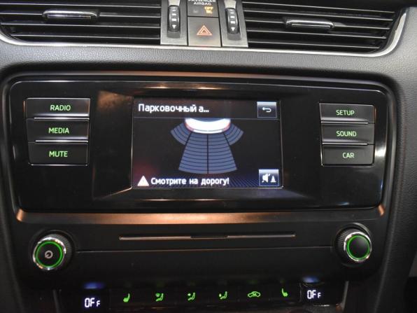 Skoda Octavia III (A7) с пробегом 2015 года, цена 990 000 рублей, 213385 км, лифтбек, Автокод Объявления