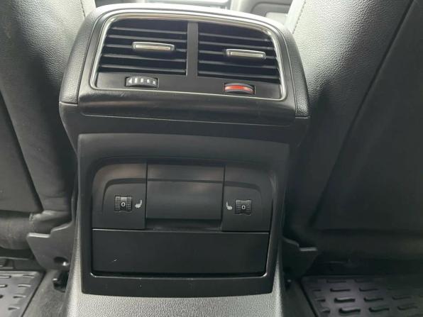Audi Q5 I (8R) с пробегом 2009 года, цена 1 499 000 рублей, 164056 км, внедорожник, Автокод Объявления