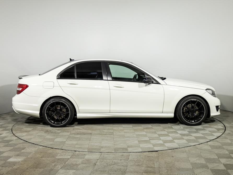 Mercedes-Benz C-Класс III (W204) Рестайлинг Санкт-Петербург  - изображение 4