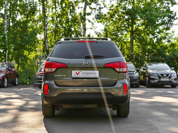 Kia Sorento II Рестайлинг с пробегом 2012 года, цена 1 450 000 рублей, 227890 км, внедорожник, Автокод Объявления