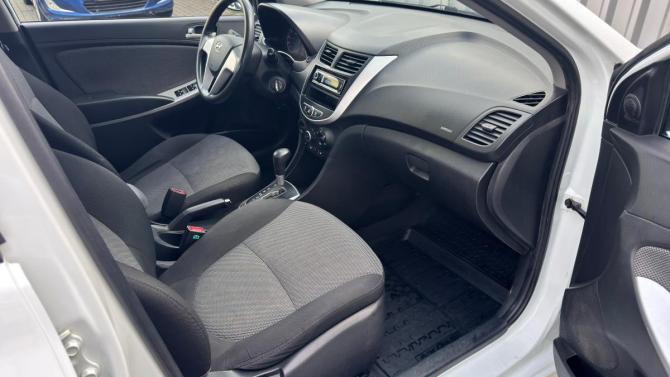 Hyundai Solaris I с пробегом 2013 года, цена 739 000 рублей, 213917 км, седан, Автокод Объявления