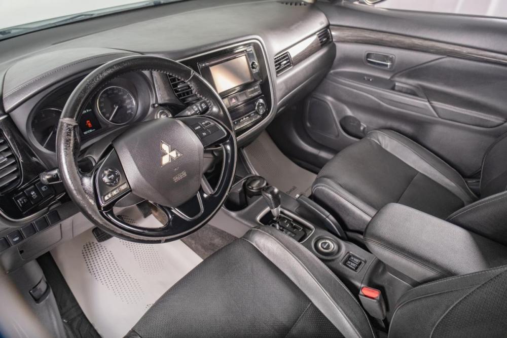 Mitsubishi Outlander III Рестайлинг 2 Томск  - изображение 8