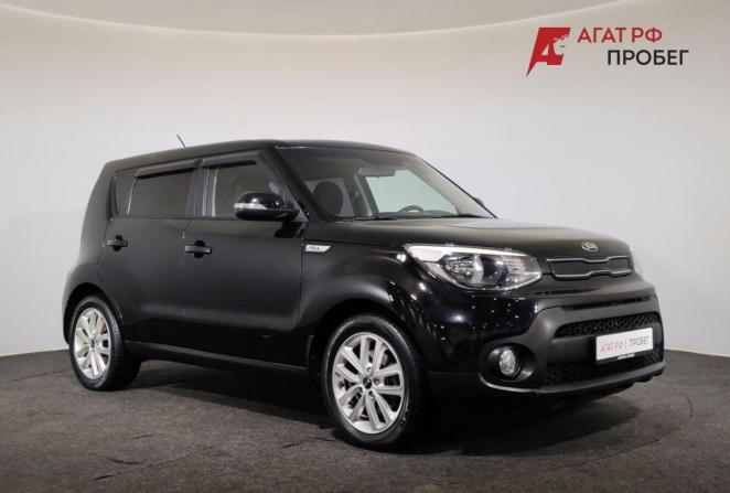 Kia Soul II Рестайлинг с пробегом 2018 года, цена 1 500 000 рублей, 69545 км, хэтчбек, Автокод Объявления