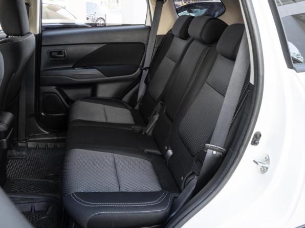 Mitsubishi Outlander III Рестайлинг 3 с пробегом 2020 года, цена 2 239 000 рублей, 115597 км, внедорожник, Автокод Объявления