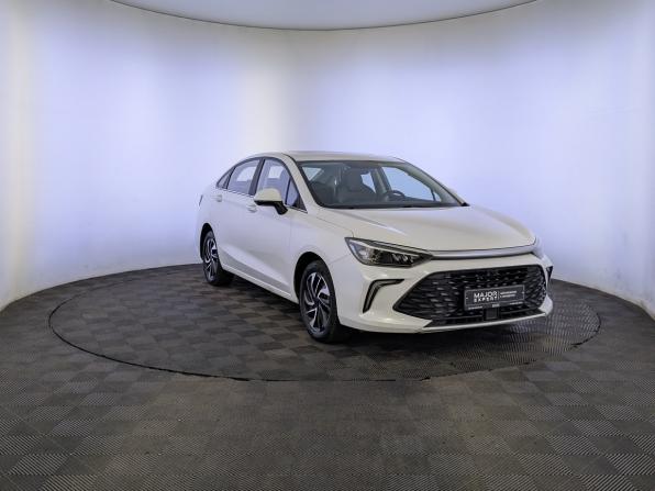 BAIC U5 Plus с пробегом 2023 года, цена 725 000 рублей, 182042 км, седан, Автокод Объявления