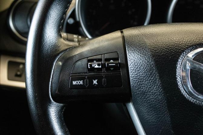 Mazda 3 II (BL) Рестайлинг с пробегом 2011 года, цена 999 000 рублей, 215566 км, седан, Автокод Объявления