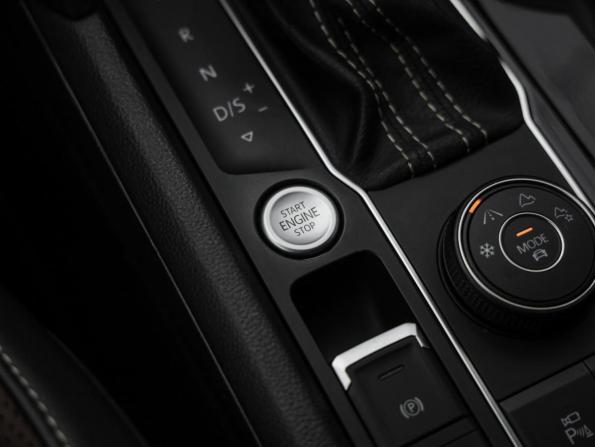 Volkswagen Teramont I Рестайлинг с пробегом 2021 года, цена 4 199 000 рублей, 115060 км, внедорожник, Автокод Объявления