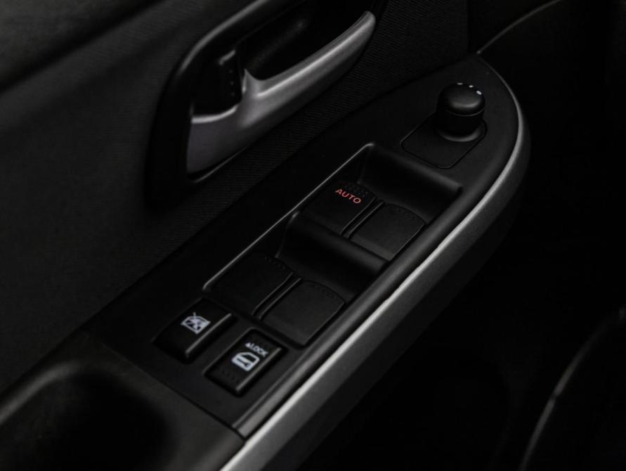 Suzuki Grand Vitara II Рестайлинг 2 Санкт-Петербург  - изображение 16