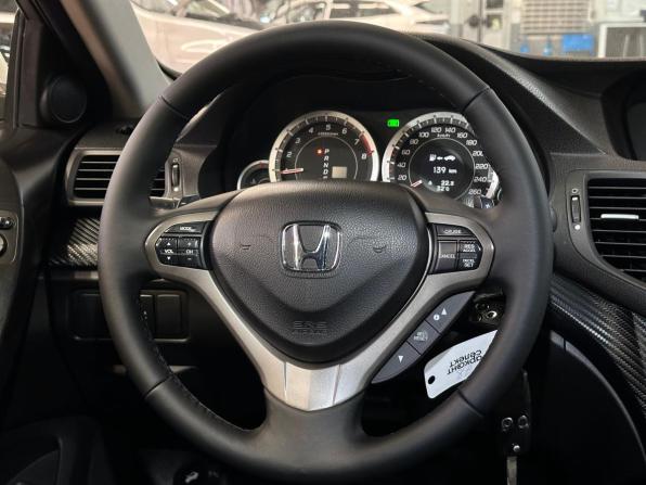 Honda Accord VIII с пробегом 2008 года, цена 1 037 000 рублей, 212828 км, седан, Автокод Объявления