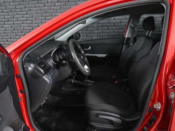 Kia Rio III с пробегом 2013 года, цена 1 000 000 рублей, 193170 км, хэтчбек, Автокод Объявления