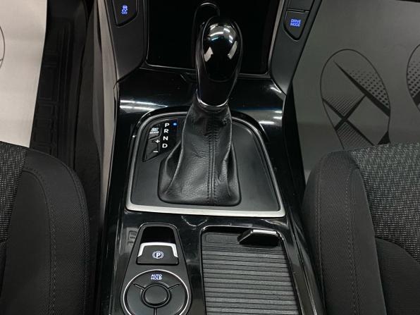 Hyundai i40 I Рестайлинг с пробегом 2015 года, цена 1 330 000 рублей, 183192 км, седан, Автокод Объявления
