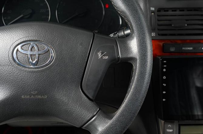 Toyota Avensis II с пробегом 2006 года, цена 799 000 рублей, 348000 км, седан, Автокод Объявления