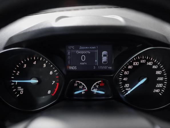 Ford Kuga II с пробегом 2016 года, цена 1 049 000 рублей, 175059 км, внедорожник, Автокод Объявления