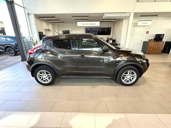 Nissan Juke I с пробегом 2011 года, цена 909 000 рублей, 135647 км, внедорожник, Автокод Объявления