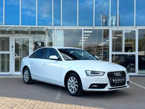 Audi A4 IV (B8) Рестайлинг с пробегом 2012 года, цена 1 179 000 рублей, 210458 км, седан, Автокод Объявления