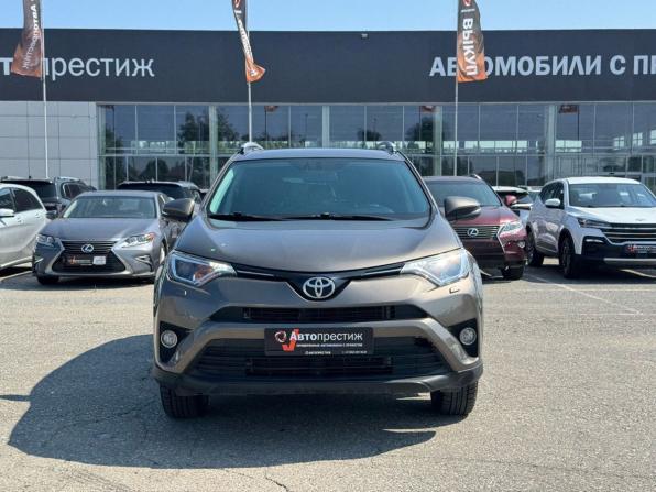 Toyota RAV4 IV (XA40) Рестайлинг с пробегом 2017 года, цена 1 869 000 рублей, 228343 км, внедорожник, Автокод Объявления