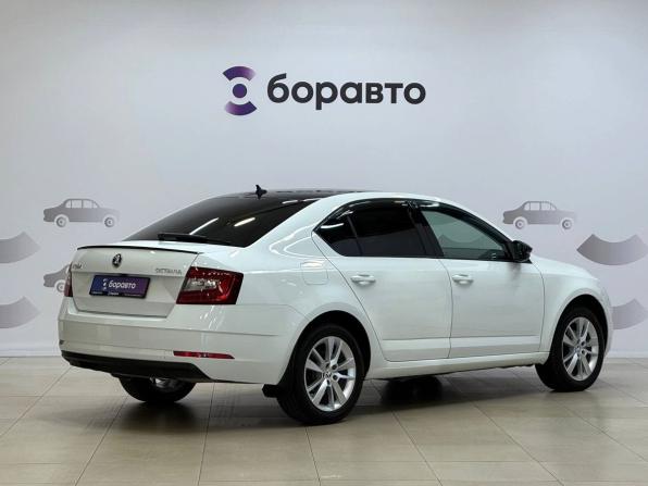 Skoda Octavia III (A7) Рестайлинг с пробегом 2019 года, цена 1 699 000 рублей, 124092 км, лифтбек, Автокод Объявления