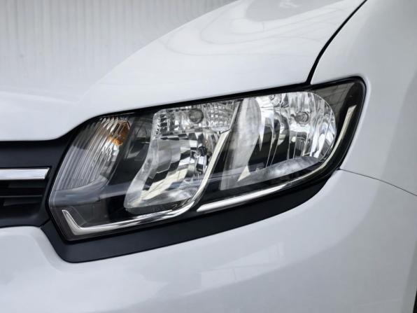 Renault Logan II с пробегом 2017 года, цена 697 000 рублей, 117258 км, седан, Автокод Объявления