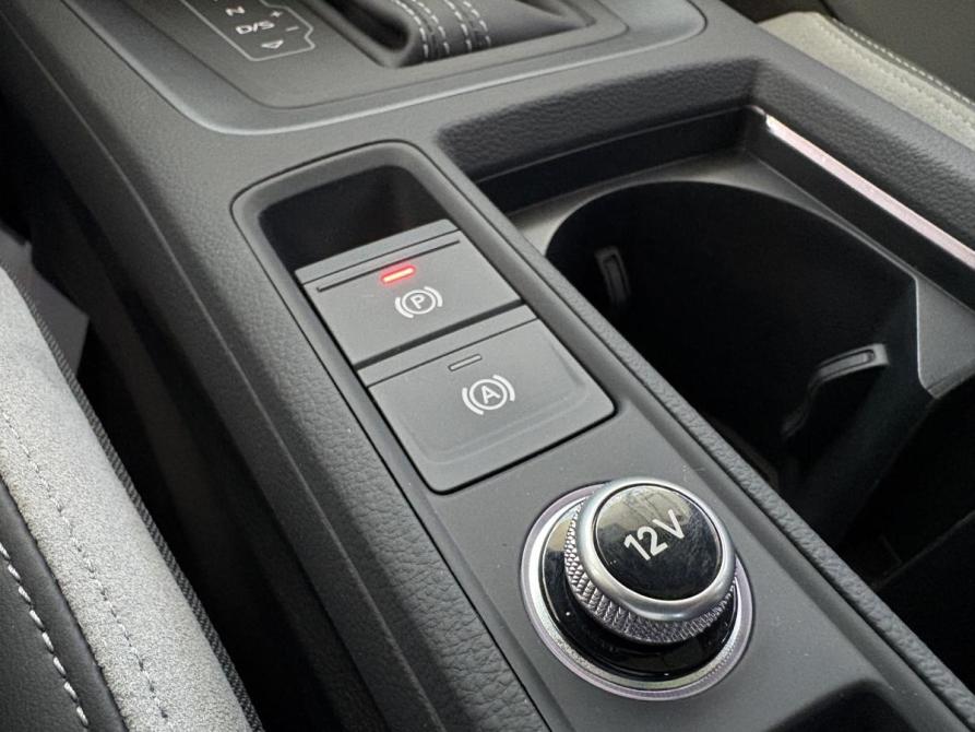 Audi Q3 II (F3) Санкт-Петербург  - изображение 30