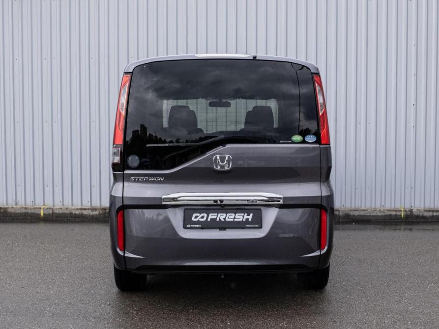 Honda Stepwgn V Рестайлинг Сочи  - изображение 4