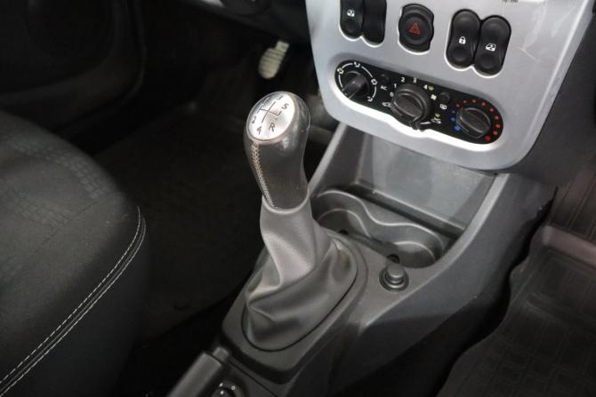 Renault Sandero I с пробегом 2013 года, цена 659 000 рублей, 109000 км, хэтчбек, Автокод Объявления