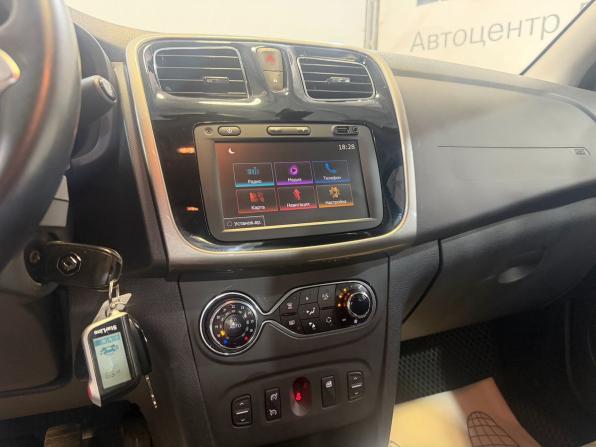Renault Logan II Рестайлинг с пробегом 2020 года, цена 1 129 000 рублей, 55672 км, седан, Автокод Объявления