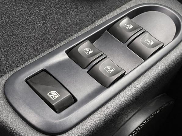Lada (ВАЗ) Largus I Рестайлинг с пробегом 2025 года, цена 1 467 000 рублей, 24942 км, универсал, Автокод Объявления