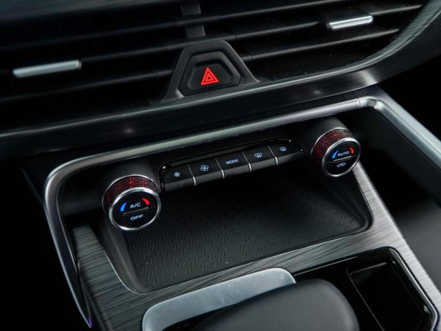 Geely Tugella I Рестайлинг Москва  - изображение 17