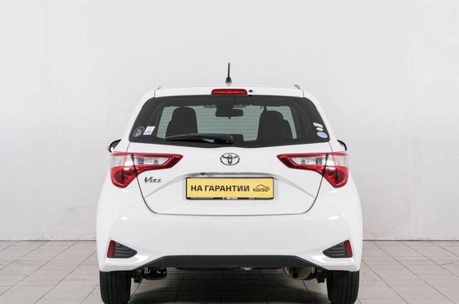 Toyota Vitz III (XP130) Рестайлинг 2 с пробегом 2019 года, цена 959 000 рублей, 102500 км, хэтчбек, Автокод Объявления