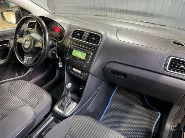 Volkswagen Polo V с пробегом 2013 года, цена 849 900 рублей, 187000 км, седан, Автокод Объявления