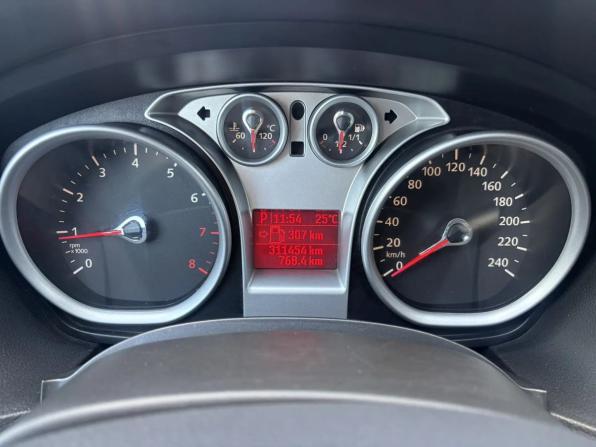 Ford Focus II Рестайлинг с пробегом 2009 года, цена 435 000 рублей, 311454 км, седан, Автокод Объявления