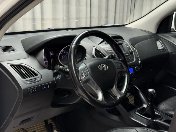 Hyundai ix35 I Рестайлинг с пробегом 2014 года, цена 1 599 000 рублей, 171902 км, внедорожник, Автокод Объявления