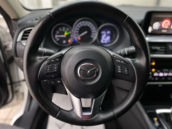 Mazda 6 III (GJ) Рестайлинг с пробегом 2015 года, цена 1 575 000 рублей, 211992 км, седан, Автокод Объявления