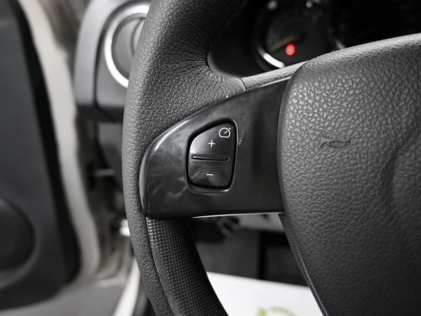 Renault Sandero II с пробегом 2017 года, цена 1 115 000 рублей, 123452 км, хэтчбек, Автокод Объявления