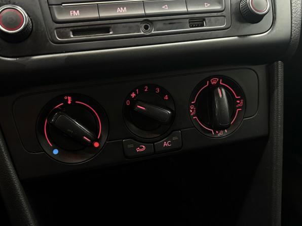 Volkswagen Polo V с пробегом 2013 года, цена 849 900 рублей, 183000 км, седан, Автокод Объявления