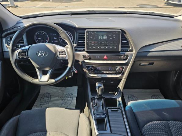 Hyundai Sonata VII (LF) Рестайлинг с пробегом 2017 года, цена 1 890 000 рублей, 139839 км, седан, Автокод Объявления