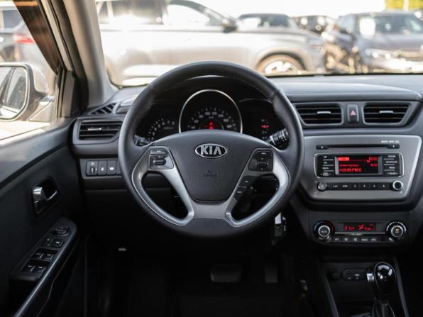 Kia Rio III Рестайлинг с пробегом 2016 года, цена 1 160 000 рублей, 179846 км, седан, Автокод Объявления
