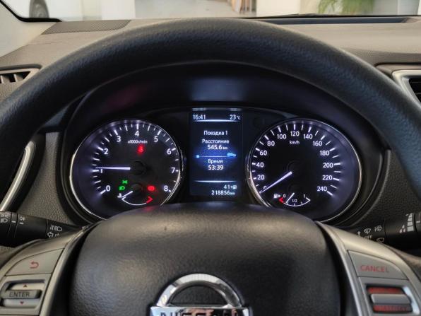 Nissan Qashqai II с пробегом 2017 года, цена 1 280 000 рублей, 218750 км, внедорожник, Автокод Объявления