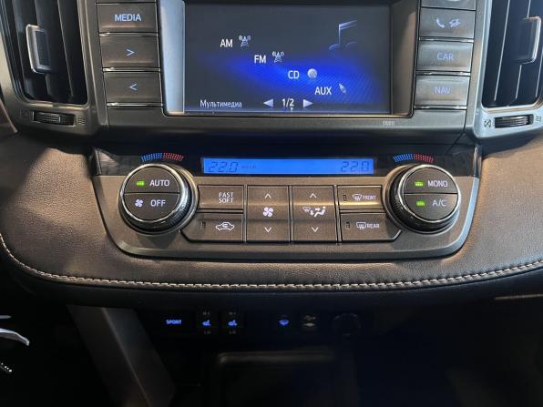 Toyota RAV4 IV (XA40) с пробегом 2015 года, цена 1 900 000 рублей, 240886 км, внедорожник, Автокод Объявления