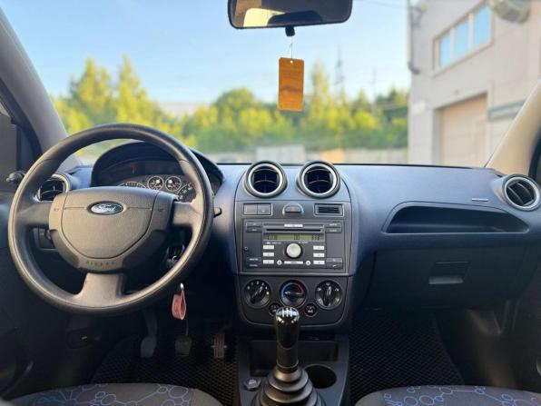 Ford Fiesta Mk5 с пробегом 2006 года, цена 390 000 рублей, 176938 км, хэтчбек, Автокод Объявления